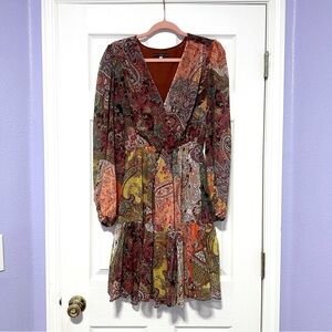 GUESS | V Neck Dress Paisley Fields Print  Size: M